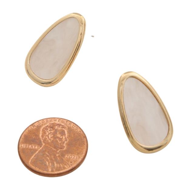 SODAJO GOLD DIPPED POST EARRING