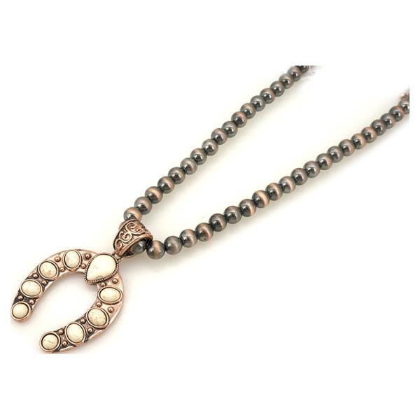 WESTERN TURQUOISE HORSESHOE BEADED PENDANT NECKLACE