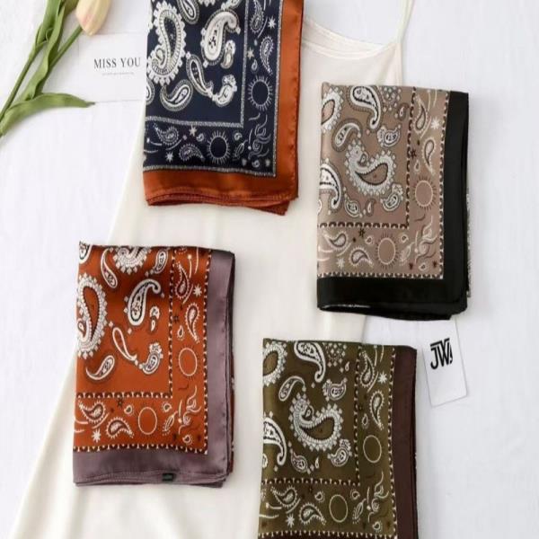 VINTAGE PAISLEY SATIN SMALL SQUARE SCARF WOMEN MULTI-USE NECK BANDANA