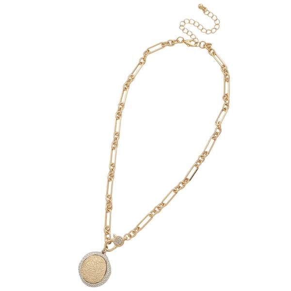 CENTRAL MEDALLION PENDANT CHAIN LINK NECKLACE