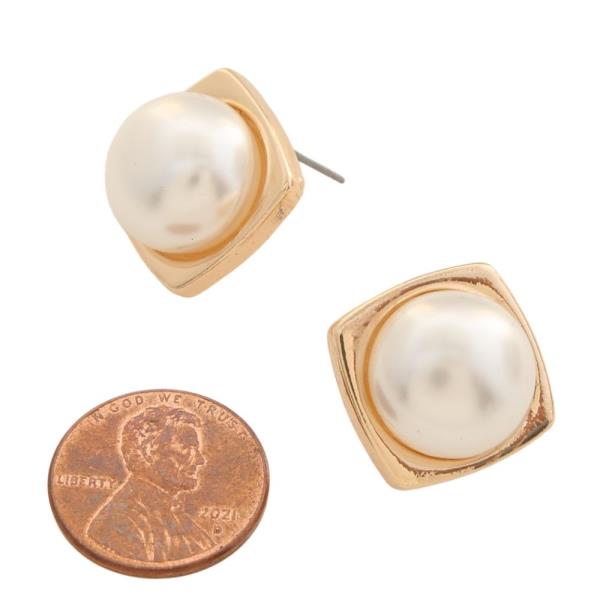 METAL PEARL POST EARRING
