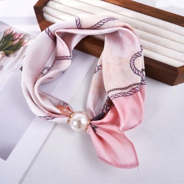 FLOWER PRINT SILKY BANDANA SQUARE NECK SCARF