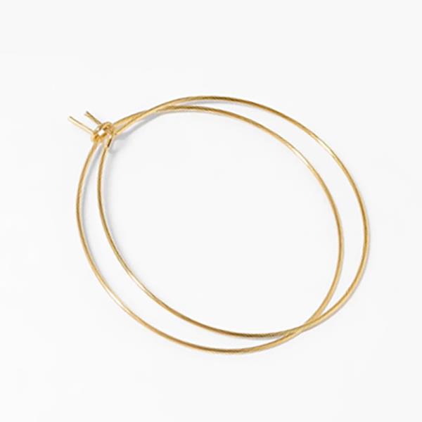 WIRE HOOP EARRING