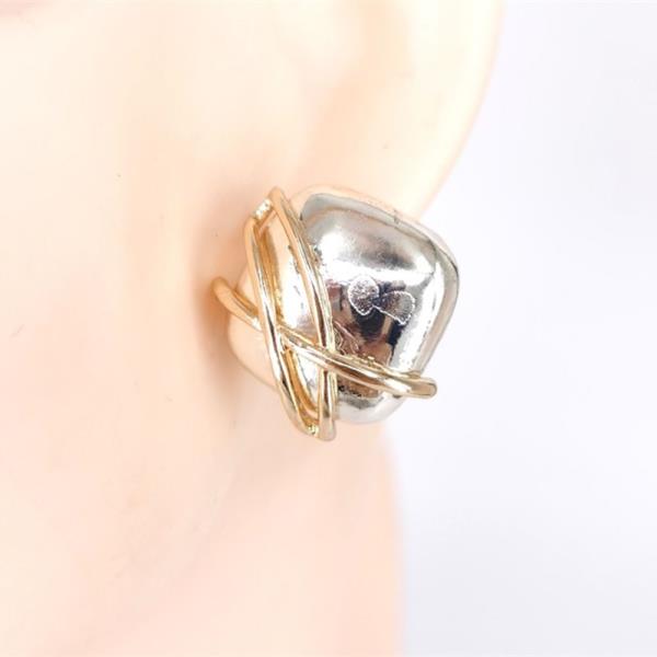 TWO TONE ABSTRACT KNOT STUD EARRING