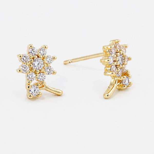 14K GOLD WHITE GOLD DIPPED FLORAL CLUSTER STUDS