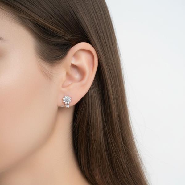 14K GOLD WHITE GOLD DIPPED FLORAL CLUSTER STUDS
